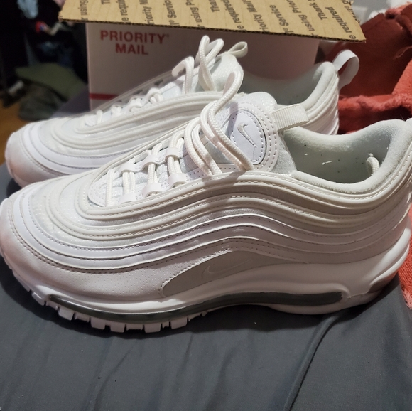 97s size 7